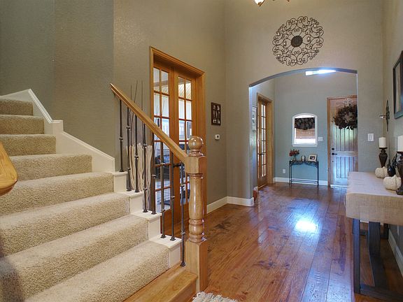 4th image of 4133 Hollow Creek Ct