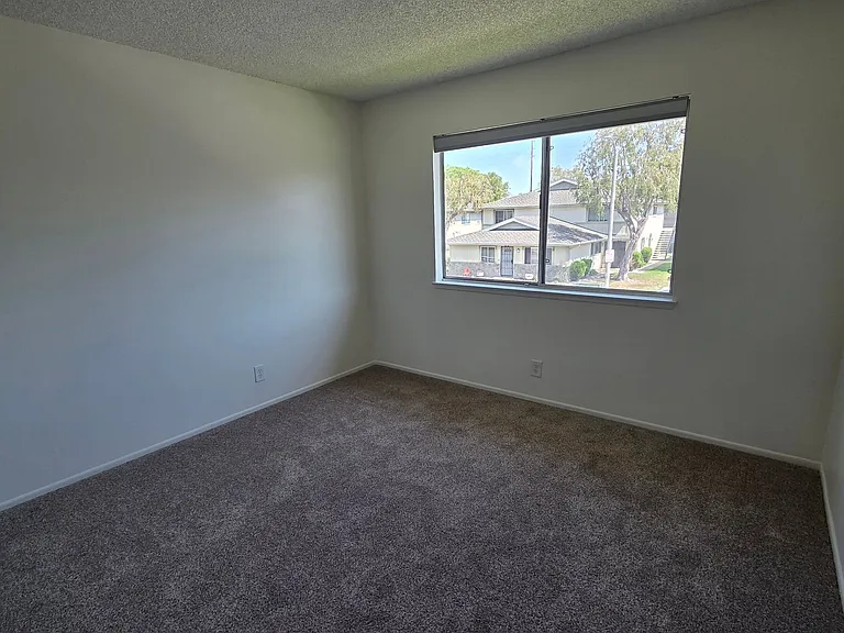 2647 Spinnaker Ave — Photo 7