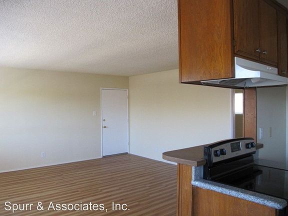 2nd image of 5915 Woodruff Ave APT 3