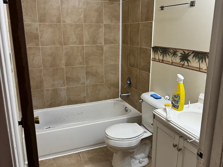 6155 Kit Carson Dr — Photo 9