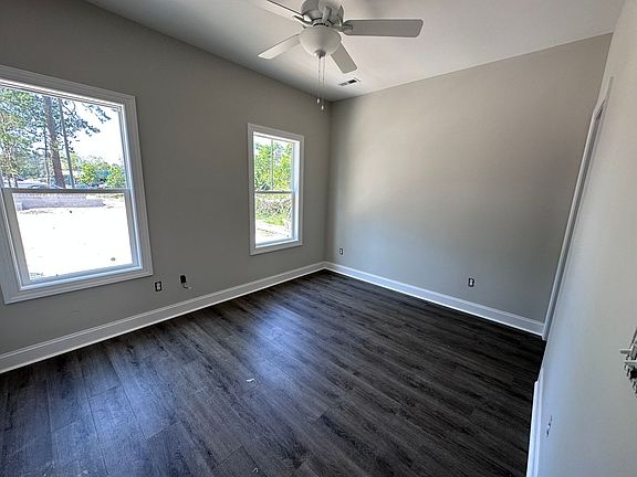 5th image of 4310A Peachtree St