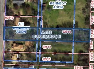 1308 N Cedar St, Bonham, TX 75418