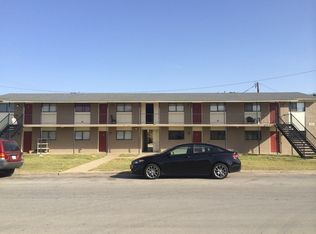 2501 SE 6th St APT 24, Mineral Wells, TX 76067