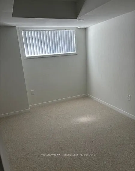 151 Honeycrisp Cres #Townhouse 177 — Photo 8