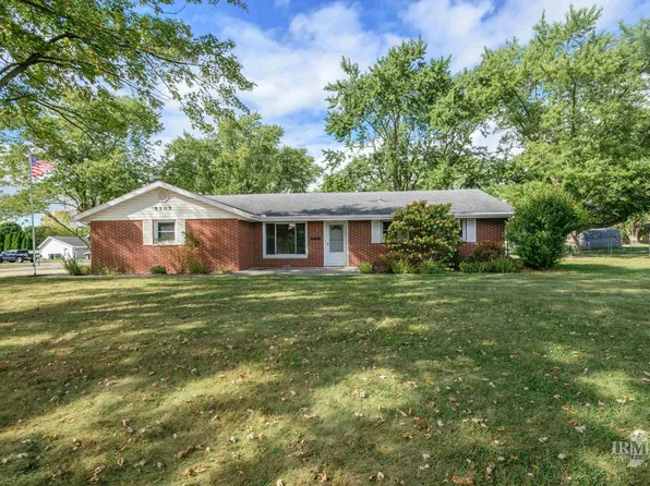 5505 N Winding Way, Muncie, IN 47304