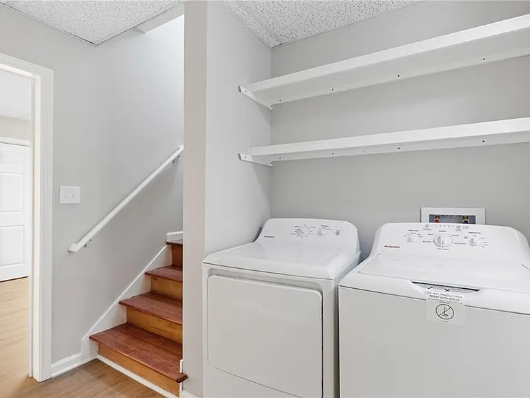 3418 Rose Arbor Ct — Photo 11