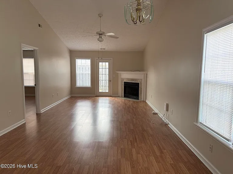 127 Nathan Tisdale Ln — Photo 7