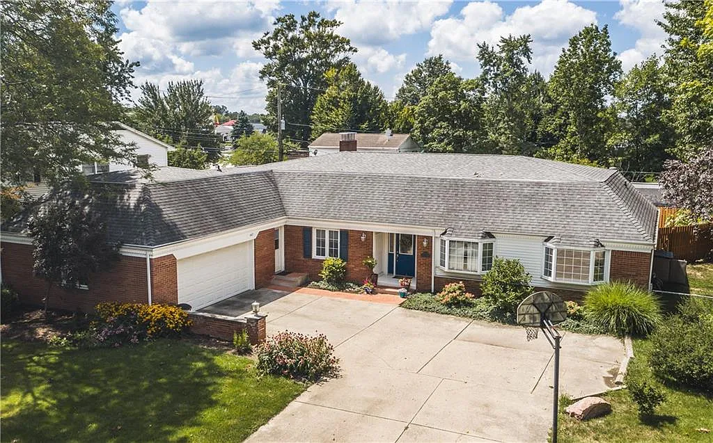 1407 Durham Dr photo 1