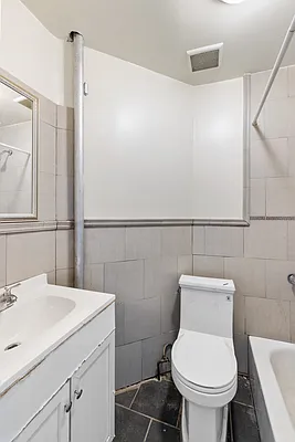 Rented by Compass | media 7