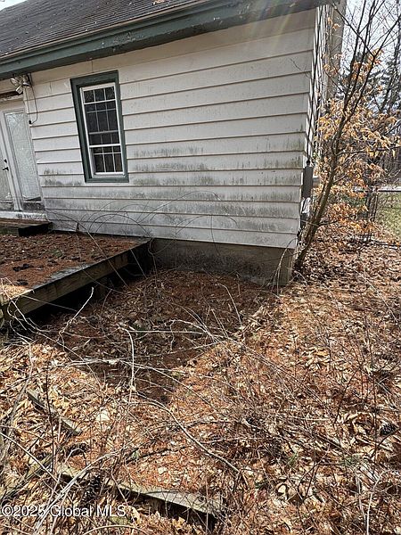 4th image of 338 Northline Road