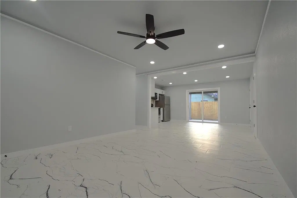 3 bed, 1206 sqft, $1,550 — Photo 4