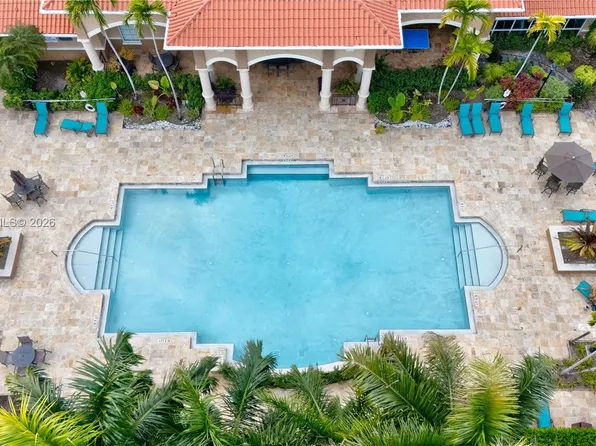230 SW 117th Ter #11108, Pembroke Pines, FL 33025