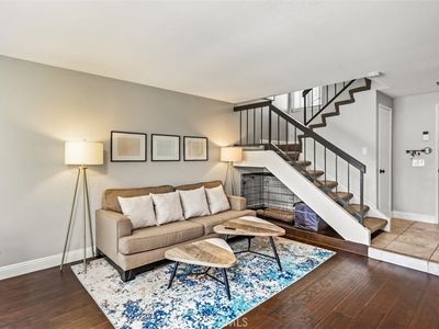 25041 Acacia Ln, Laguna Hills, CA, 92653