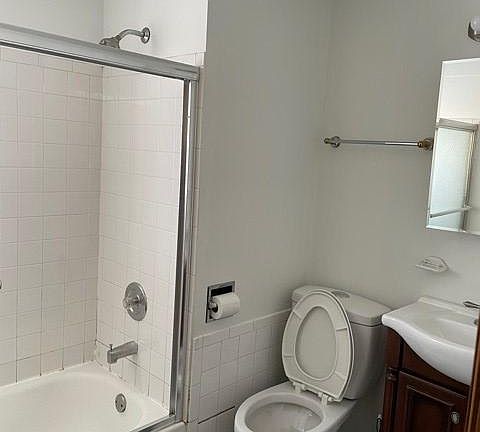 3rd image of 3018 S Christiana Ave #1