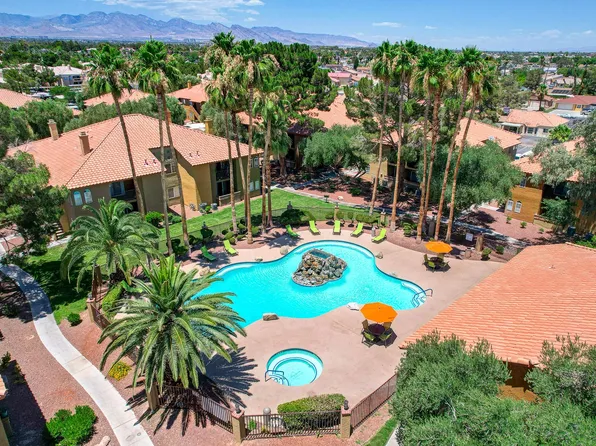 Hidden Cove Apartments