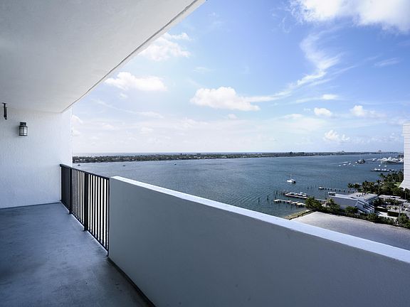 2nd image of 5600 N Flagler Drive #1605