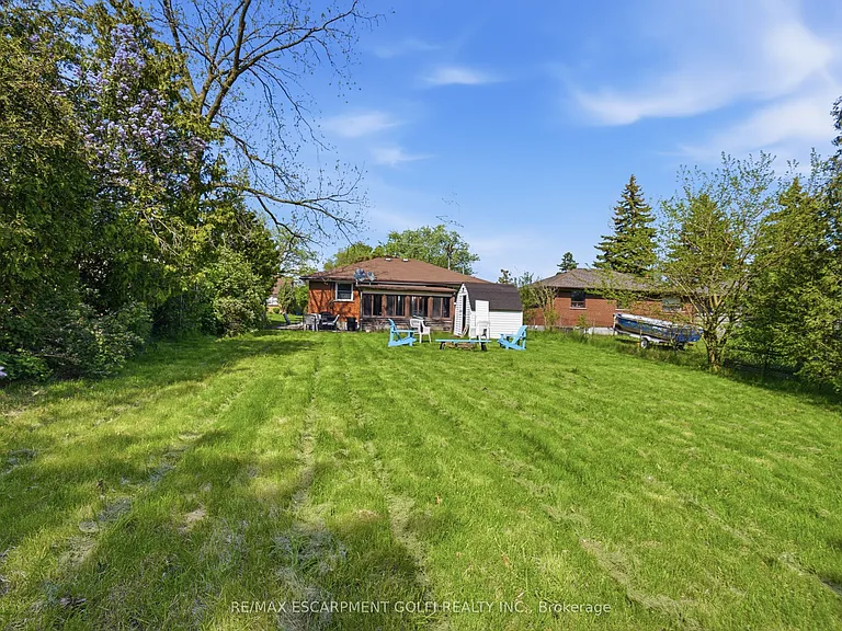 1318 Fisher Ave — Photo 20