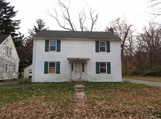 235 W Parkwood Ave, Springfield, OH 45506