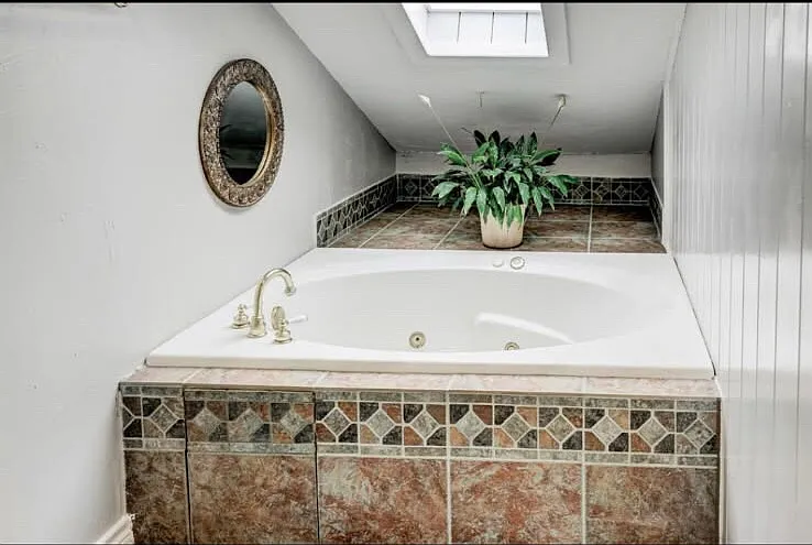 1236 Jackson Blvd — Photo 13