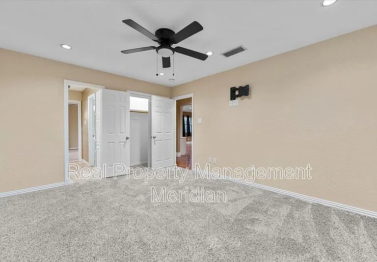 20 Timberline Dr — Photo 8