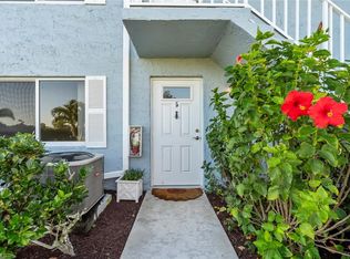 272 Palm Dr #52-5, Naples, FL 34112