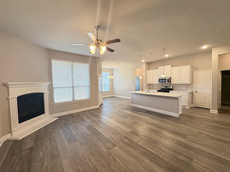 2817 Bobcat Dr — Photo 11