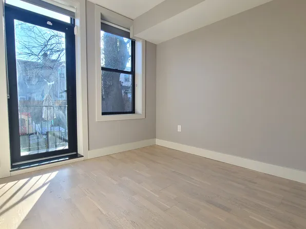 21 65th Street image 14 of 17