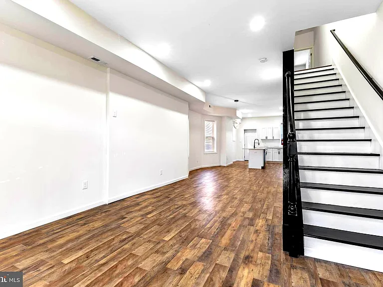3324 Edmondson Ave — Photo 16