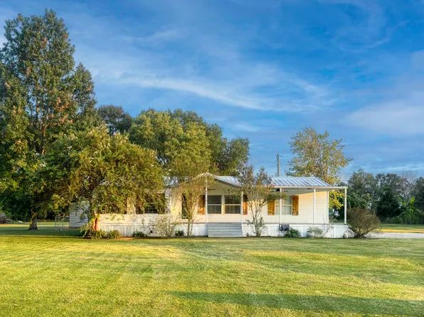 540 Saint Clair Rd, Breaux Bridge, LA 70517