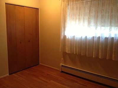 3rd image of 11646 Canterbury Dr