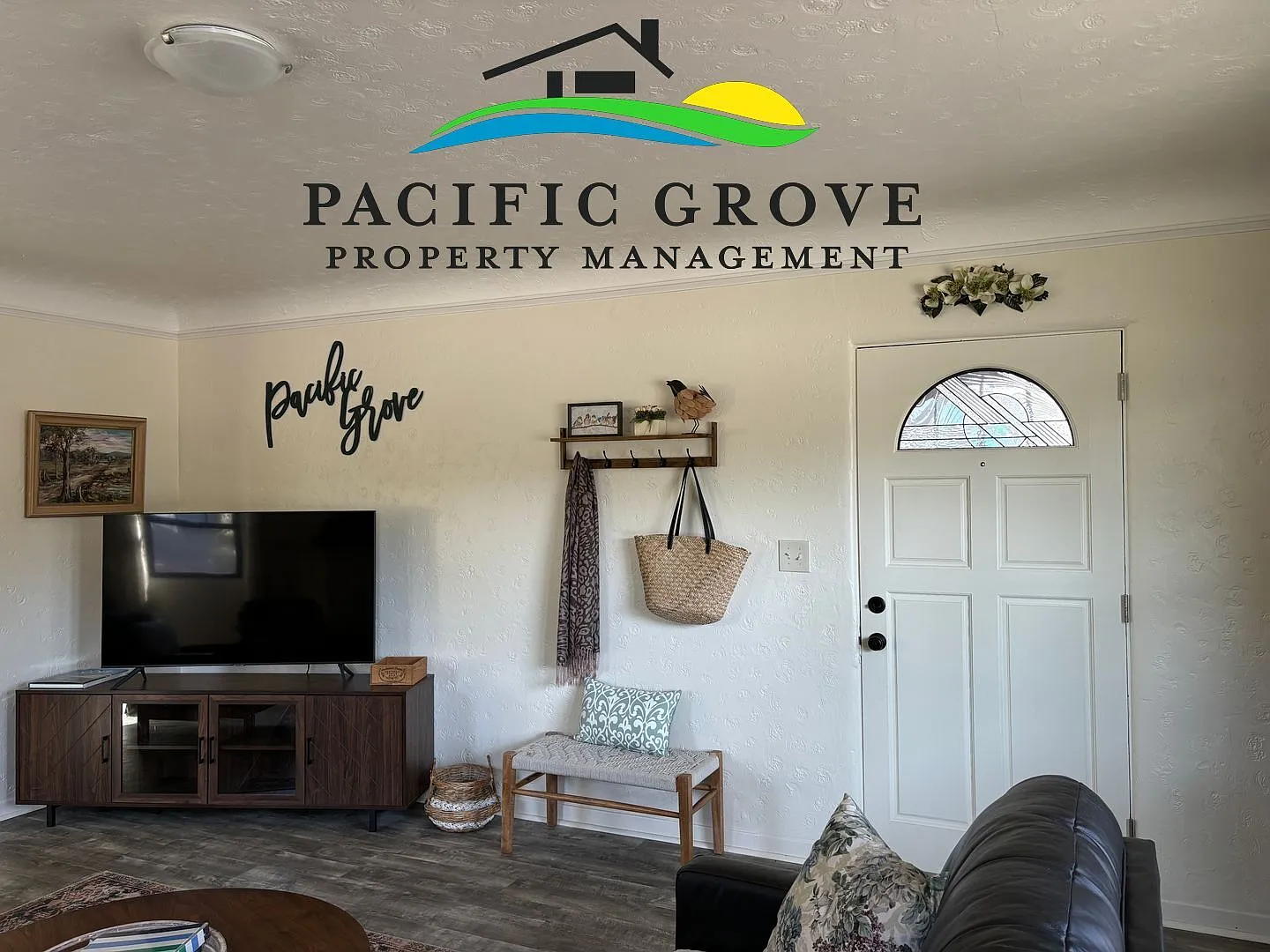 Furnished 2 Bedroom Cottage in Charming Pacific Grove — Photo 3