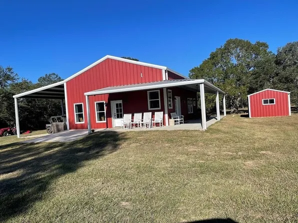 1440 County Road 221, Weimar, TX 78962