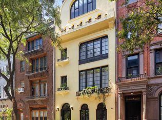 114 Waverly Pl, New York, NY 10011