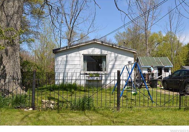 1st image of 246 W Sterling Ave