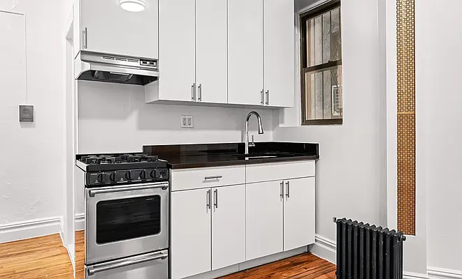 Rented by REAL New York | media 7