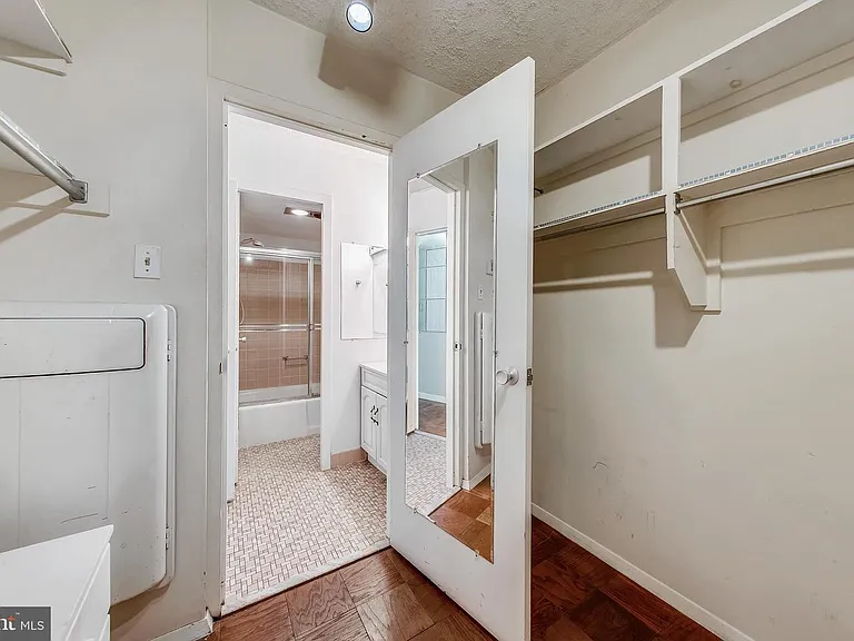 2201 L St NW #617 — Photo 30