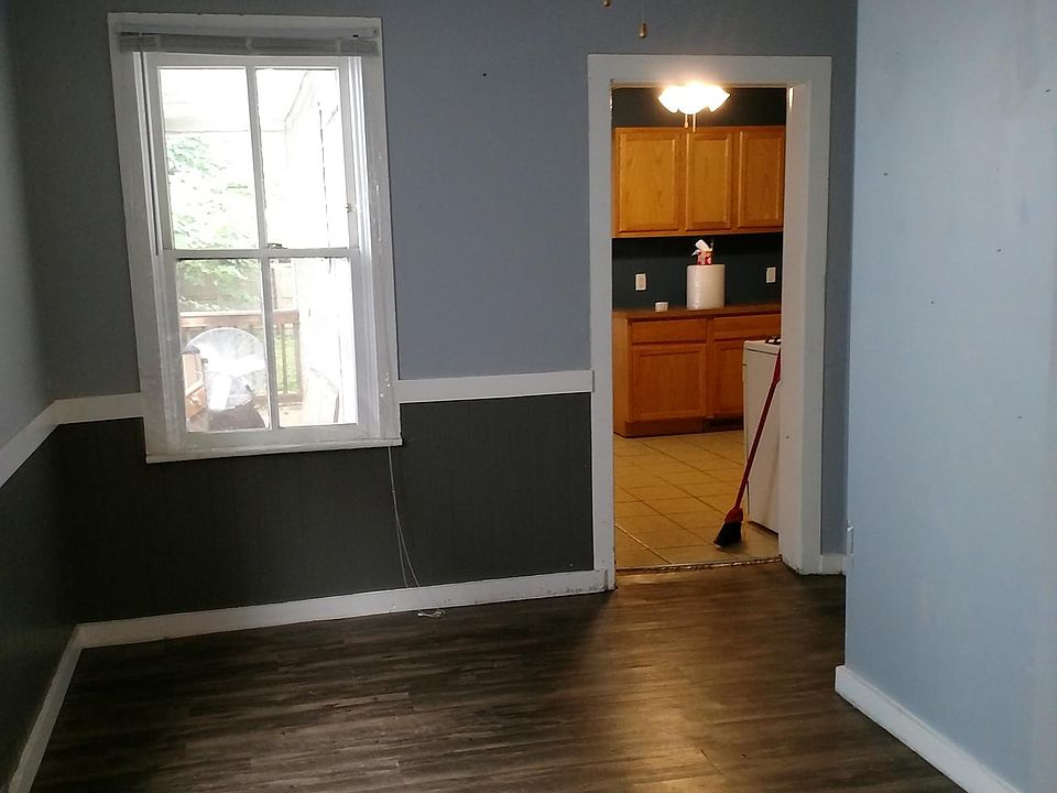 1st image of 1131 Hamilton Ave NW