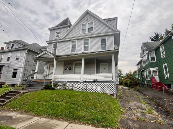 136 Laurel Ave APT 2