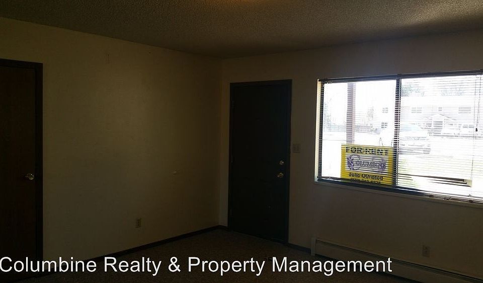 2nd image of 3220 1/2 Chipeta Ct APT 4