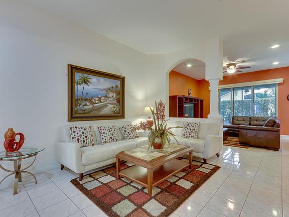 4th image of 8591 San Andros