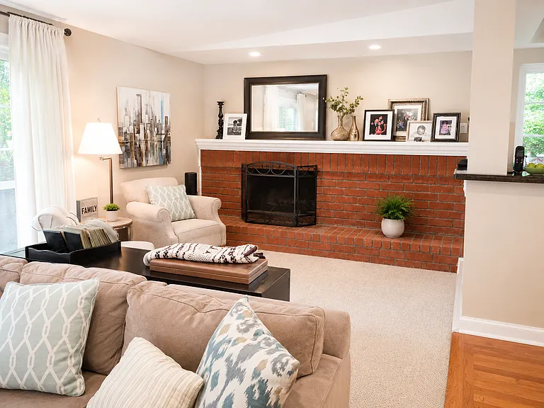 11535 Sophia Ave — Photo 3