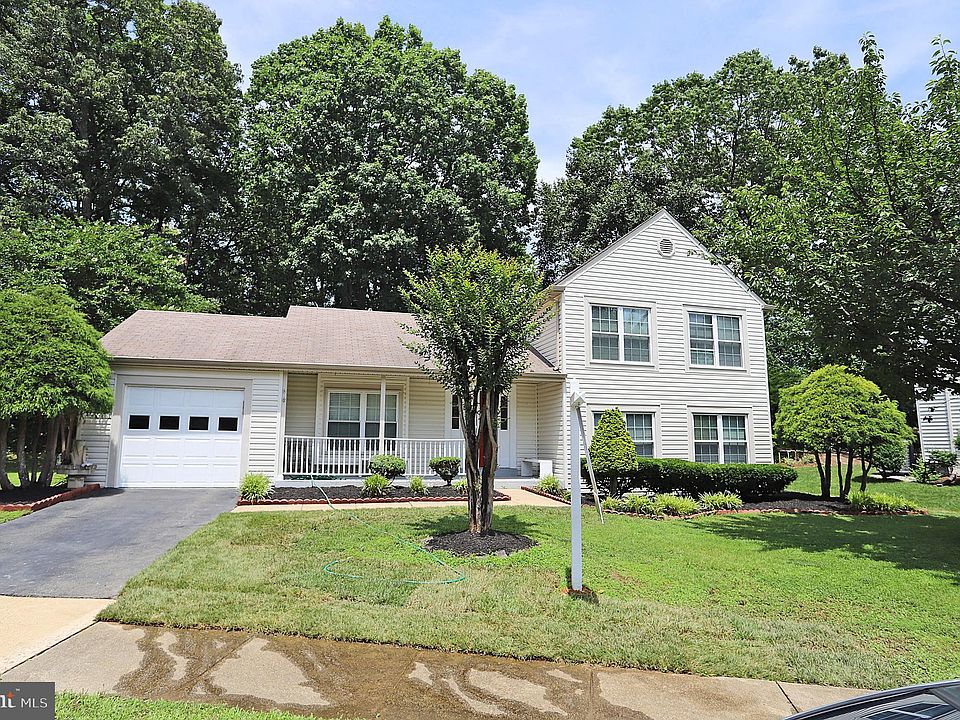 1st image of 9614 Chapel Hill Dr