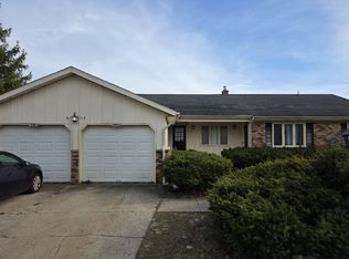 3952 Camelot Dr SE #1, Grand Rapids, MI 49546