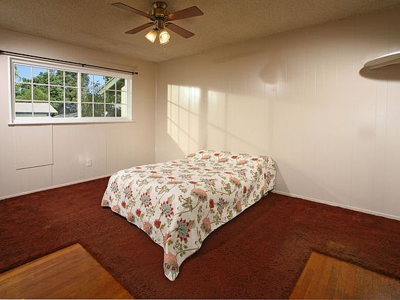 5th image of 22300 Baltar St