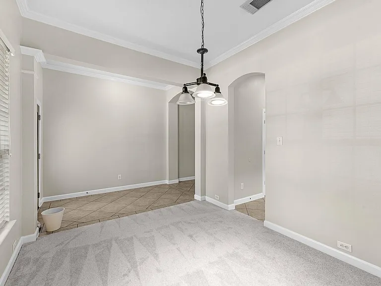 4014 Pinecrest Holw — Photo 11