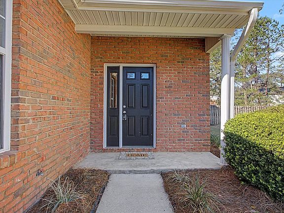 5th image of 3212 Castle Ct