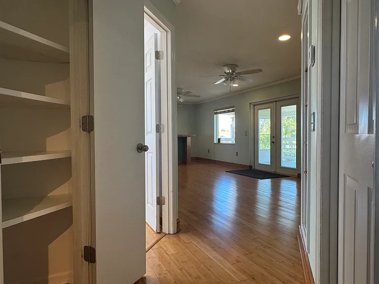 2150 Waylife Ct — Photo 13