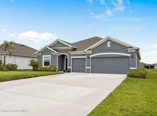 4398 Lago Vista Dr, Micco, FL 32976