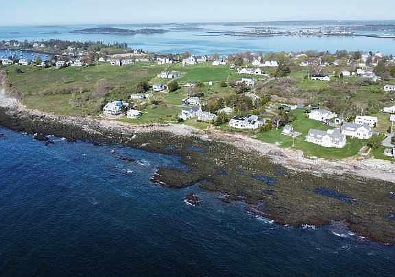 5th image of 51 Oceanside Court