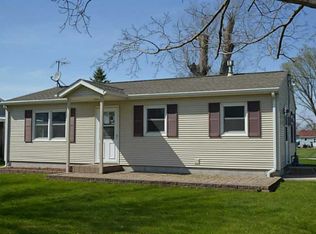 509 E 13th St, Vinton, IA 52349